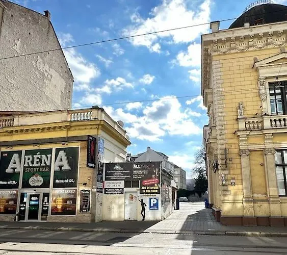 Palac Anezka B1
