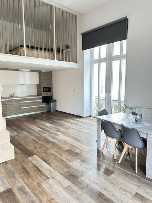 Apartment Palac Anezka B1 *
